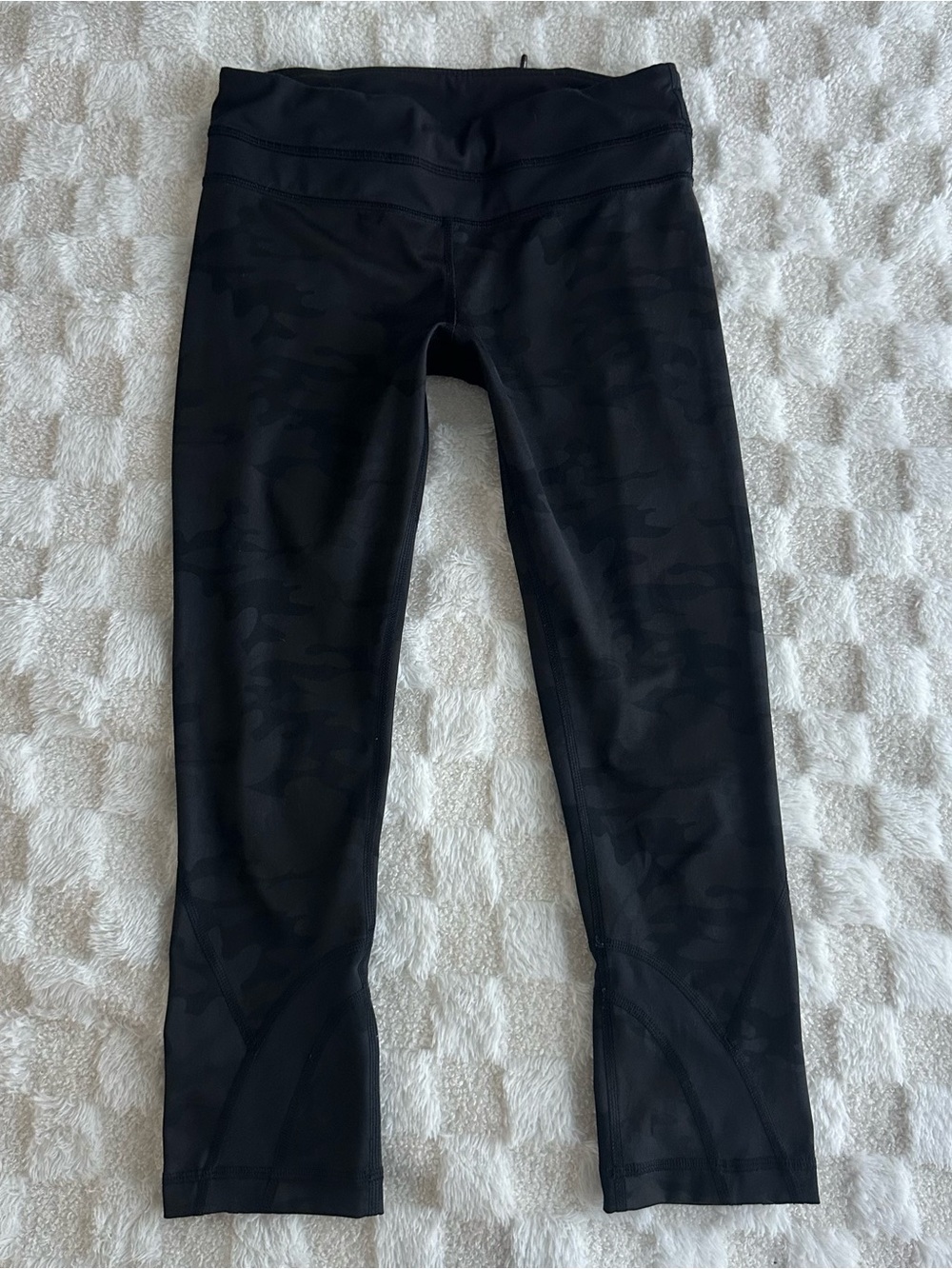 lululemon athletica Black Subtle Camo Capris